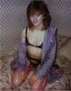 Juliet_red_stocking_01.jpg